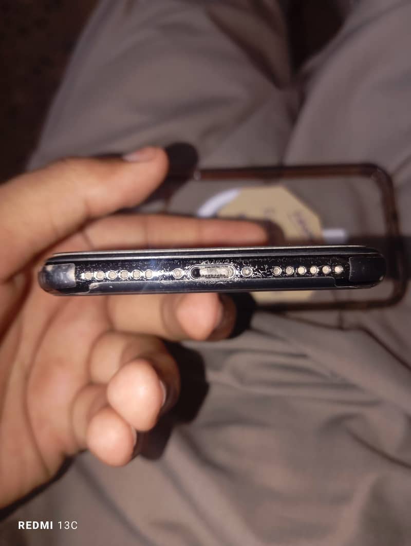 Apple iPhone X 1