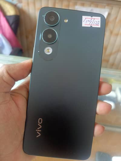Vivo Y04