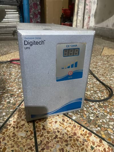 UPS Digitech (750 Watts)