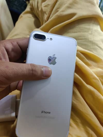 Apple iPhone 7 plus Official Approved