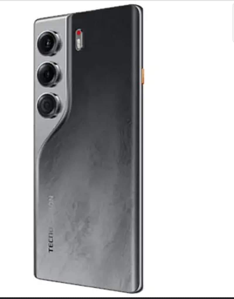 Tecno CAMON 40 Pro 2