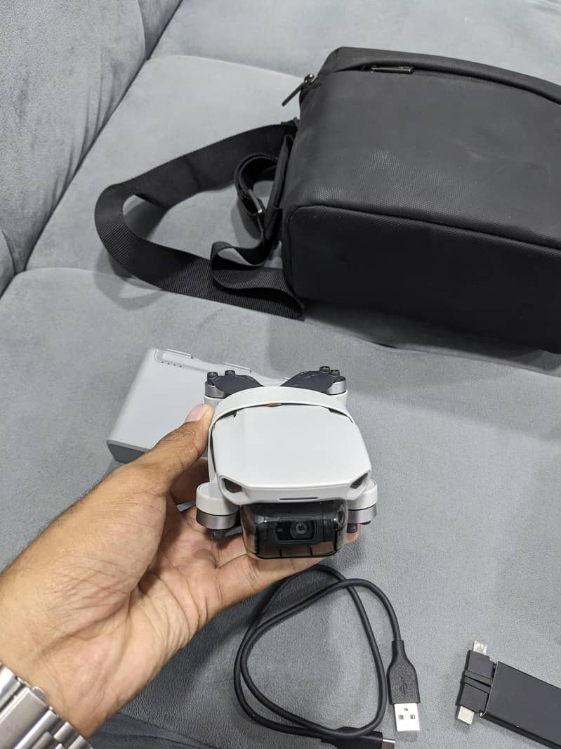 DJI mini 2 combo 3