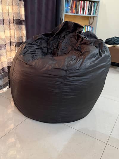 bean bag in a good condition