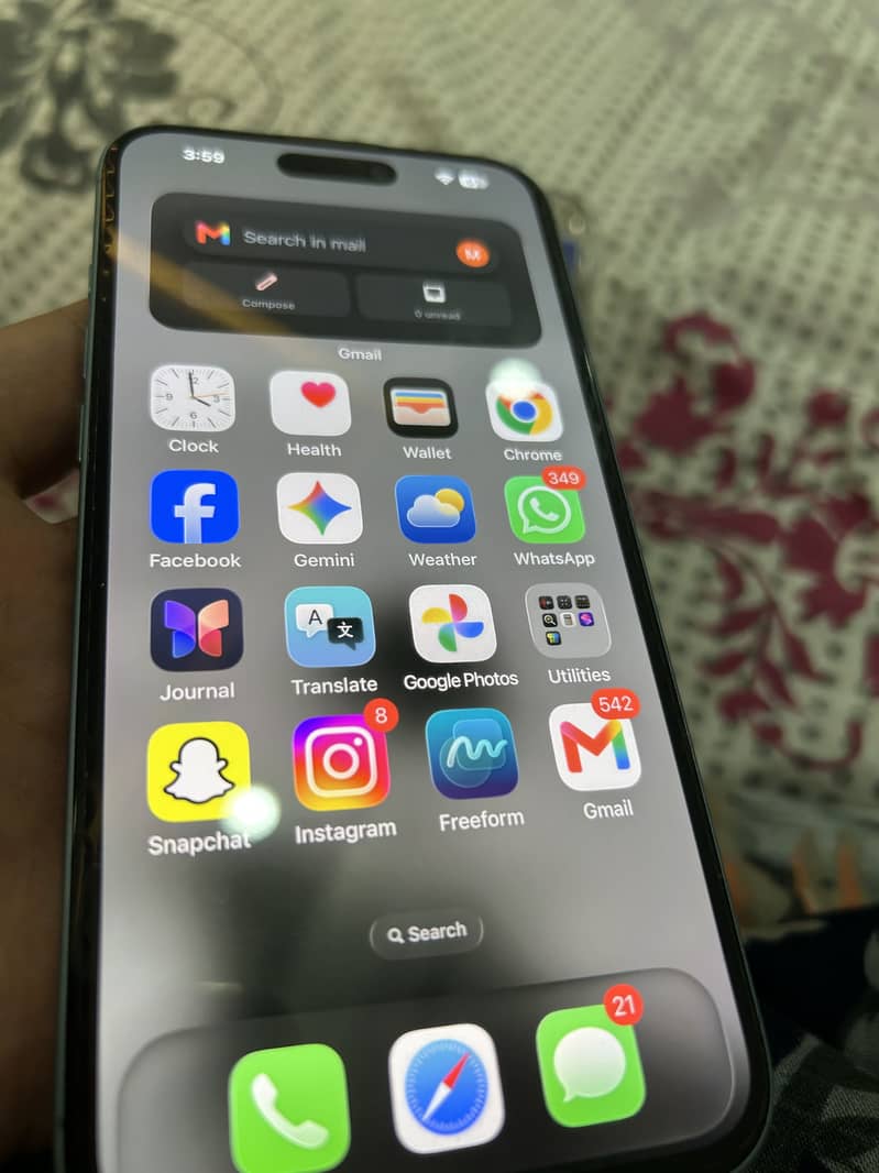 Apple iPhone 16 Plus 5