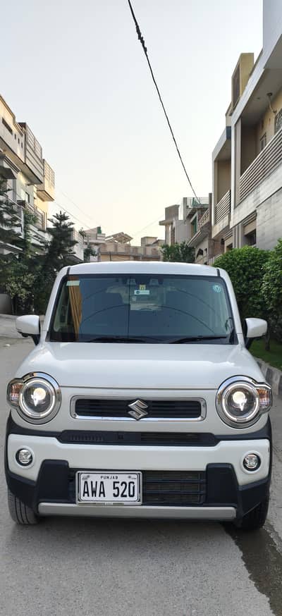 Suzuki Hustler 2021/24 360 camera heated seats