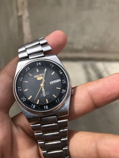 Original Seiko 5 watch made in Japan