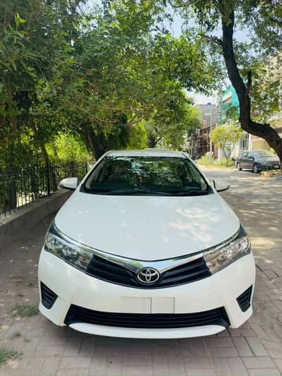 Toyota Corolla GLI Automatic 2016 Model 1st Owner Total Genuine