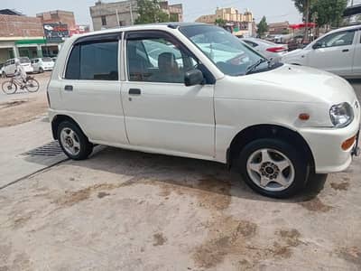 Daihatsu Cuore 2002