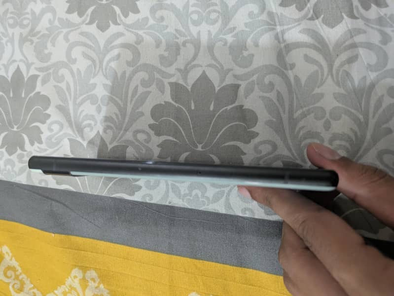 Google Pixel 6a 1