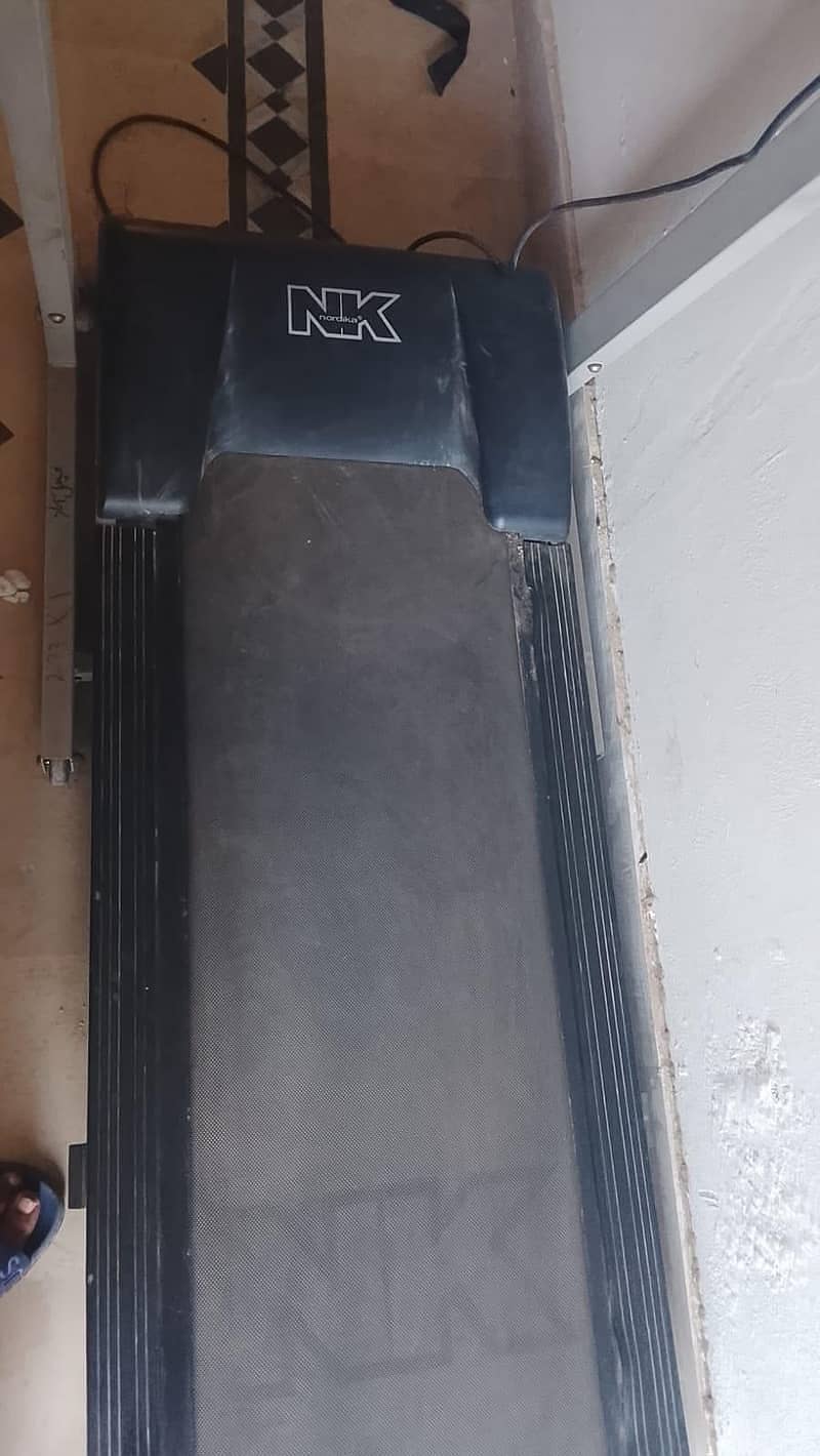 Treadmill Exercise Cycle Gym Machine /running machine 1