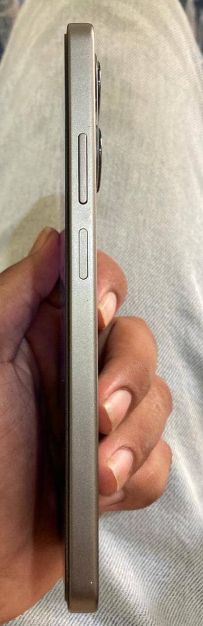 OPPO A5 Pro 3