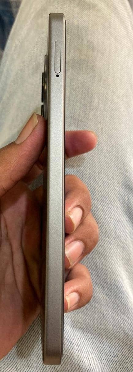 OPPO A5 Pro 4