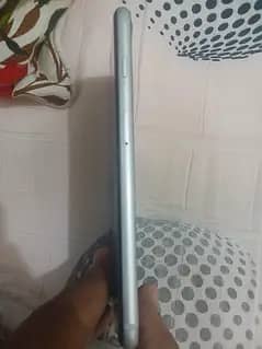 Apple iPhone 8 Plus 2