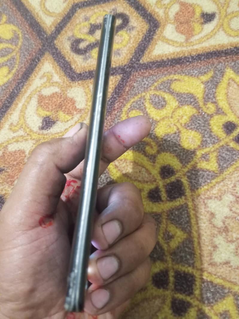 Sharp Aquos Zero 2 2