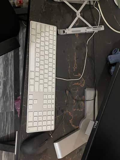Apple Keyboard