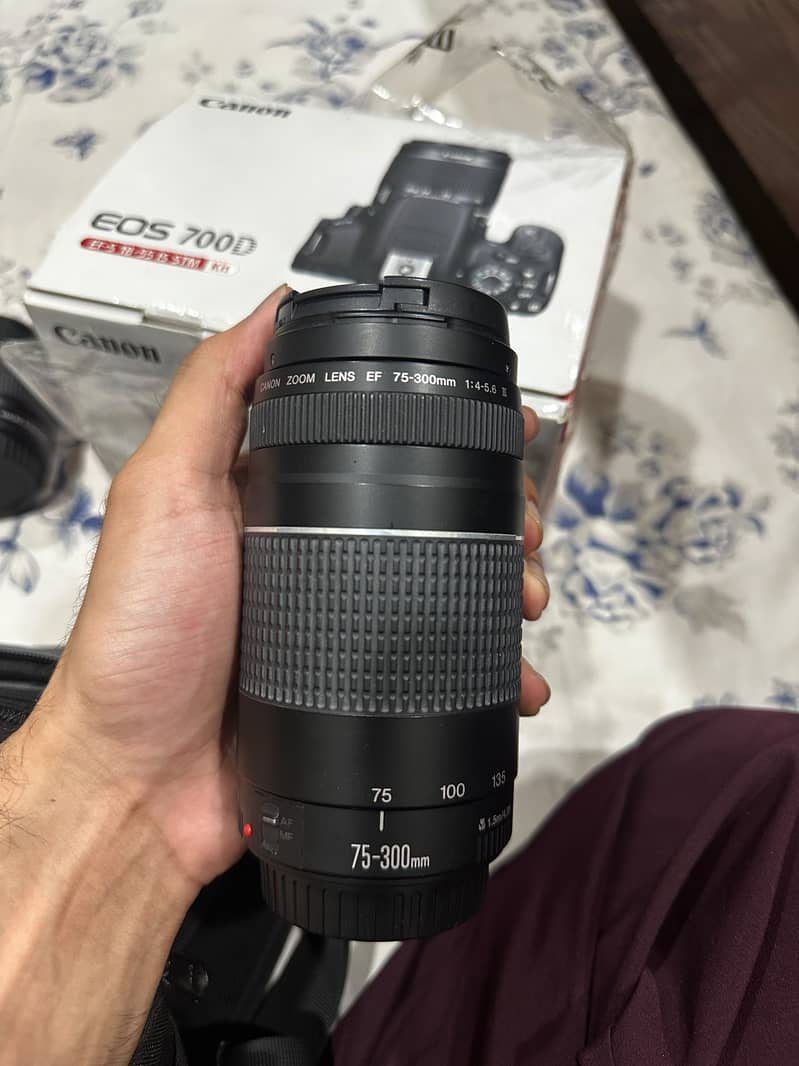 CANON EOS 700D 6