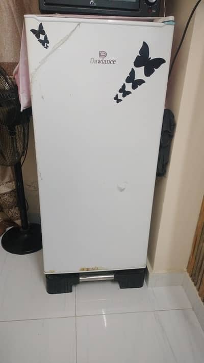 dawlnc room fridge urjent selling condition 10/9