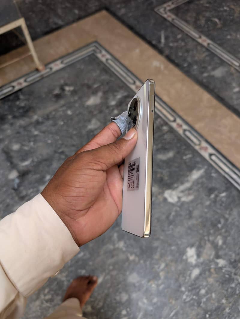 Tecno CAMON 30 3