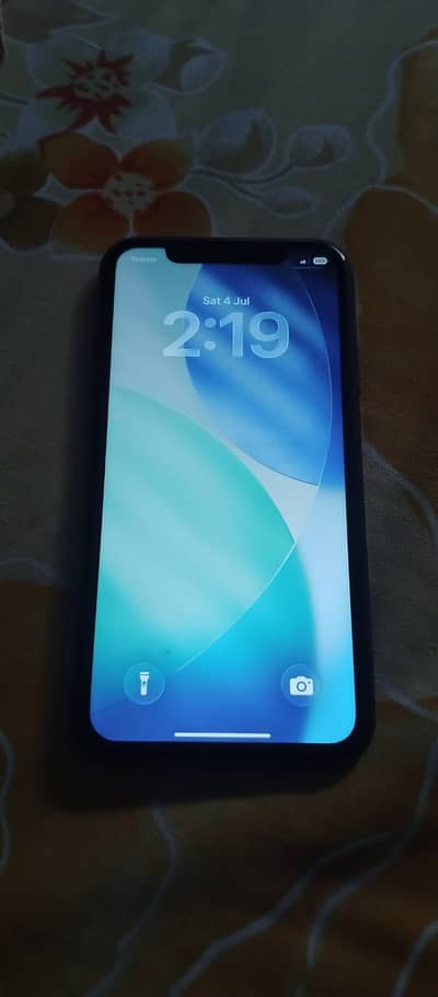 Apple iPhone 11