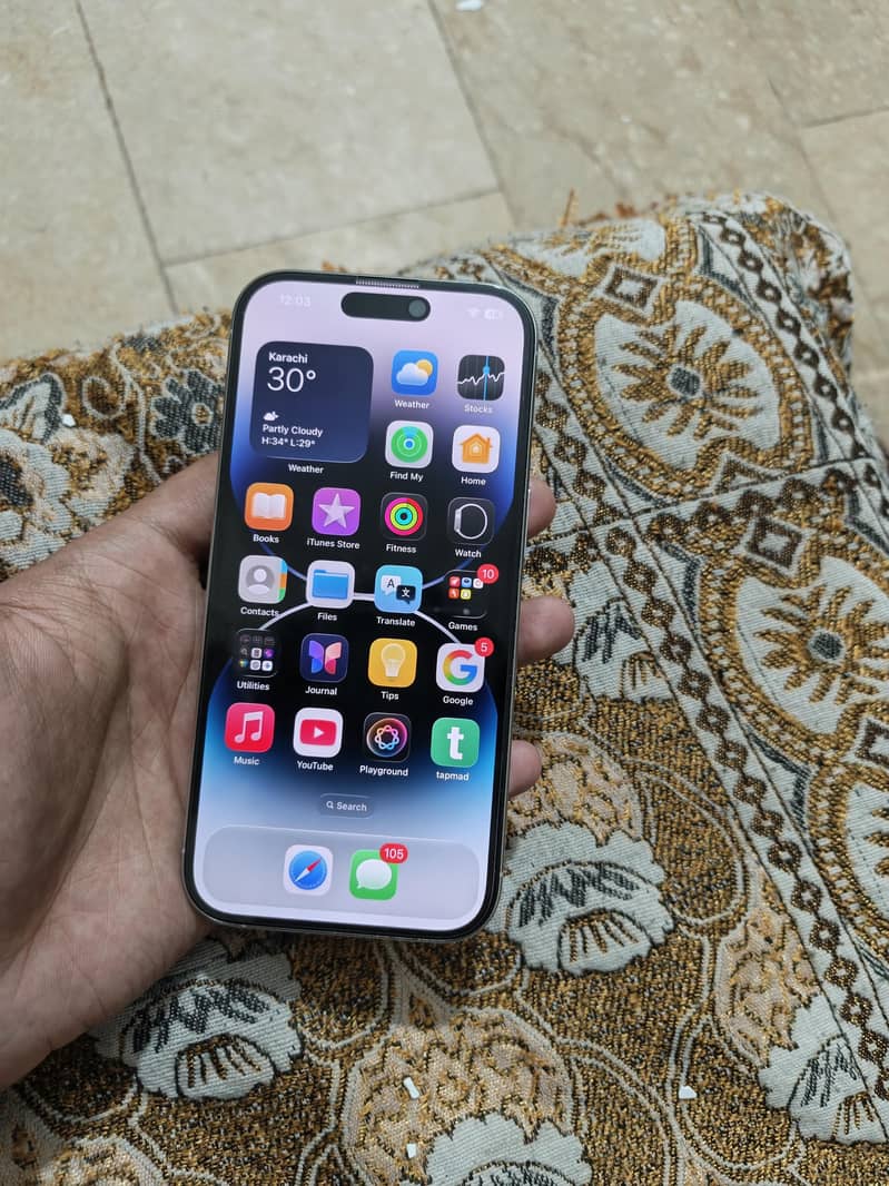 Apple iPhone 16 Pro 5