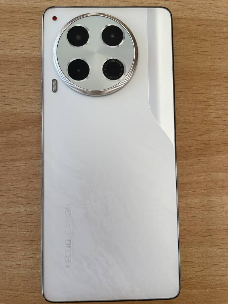 Tecno CAMON 30 5