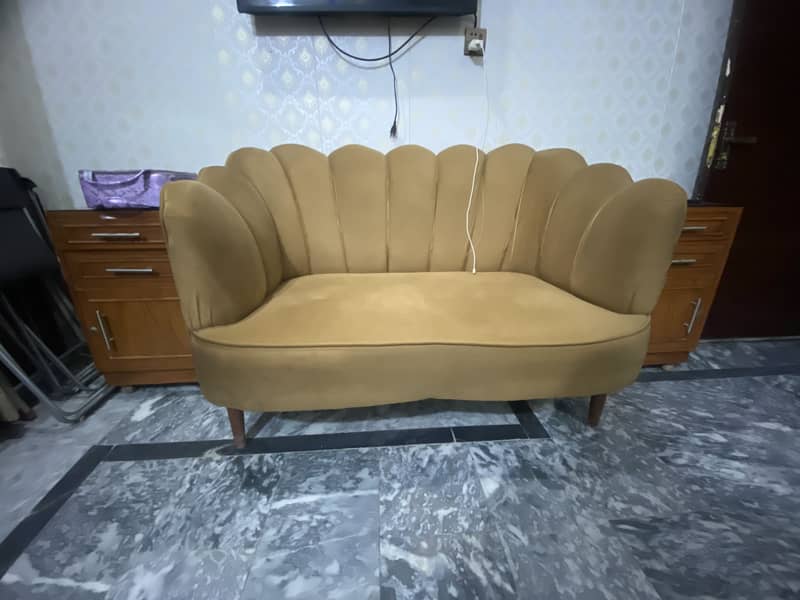 Sofa very nice 2