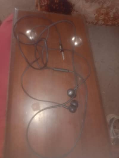 Gaming handfree