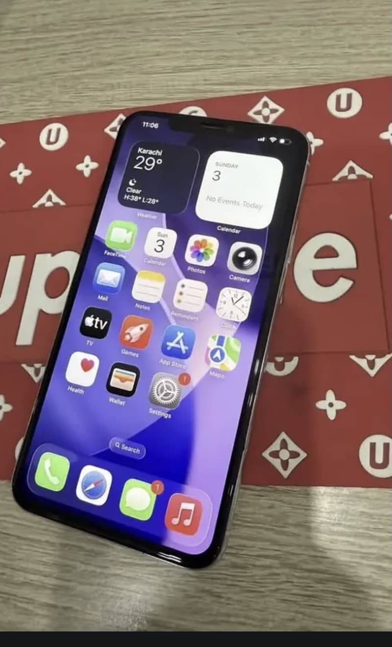 Apple iPhone 11 Pro 1