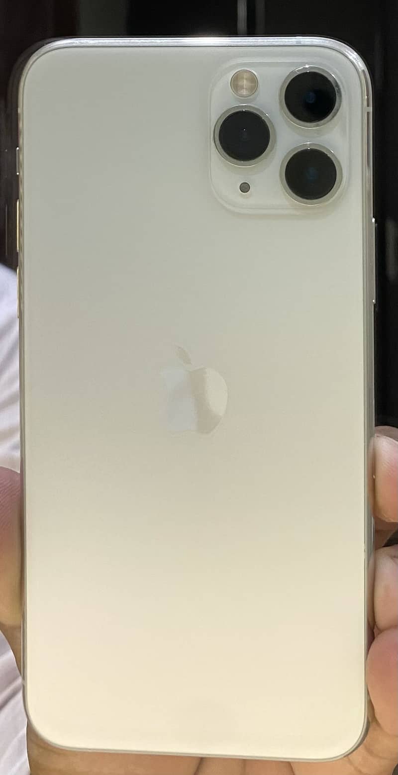 Apple iPhone 11 Pro 2