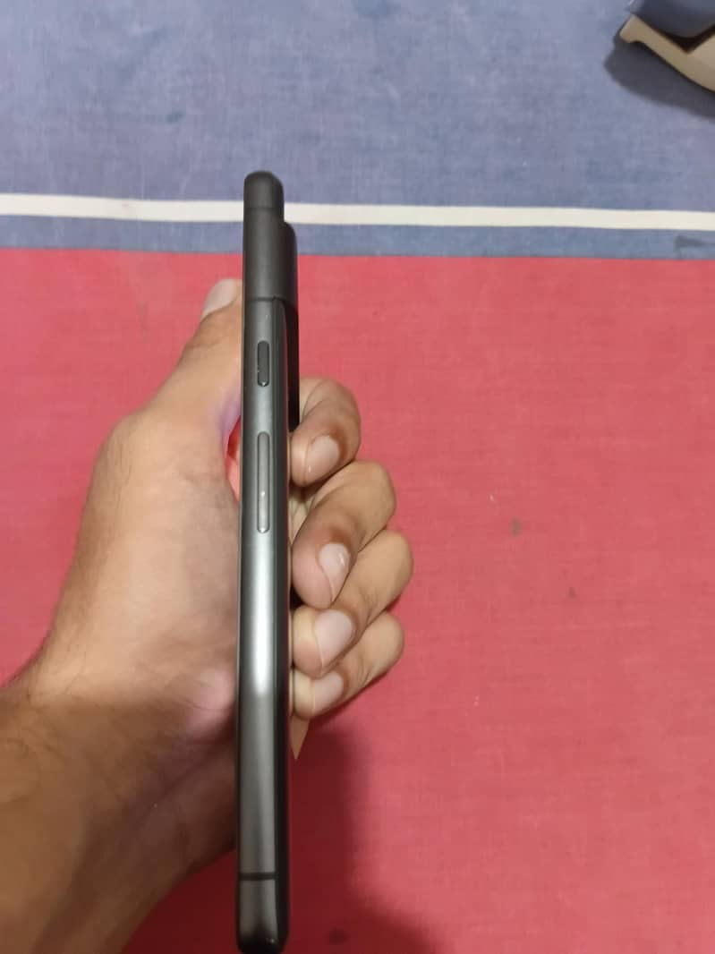 Google Pixel 7 5