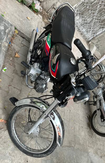 Honda CD 70 2017