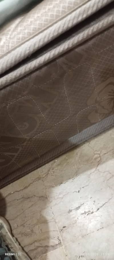 matress 8' for sale