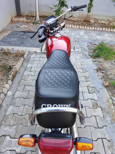 Crown 70 2018 Model