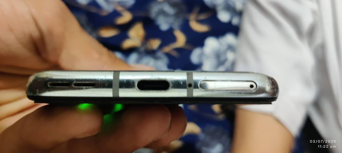 One Plus 8T 3