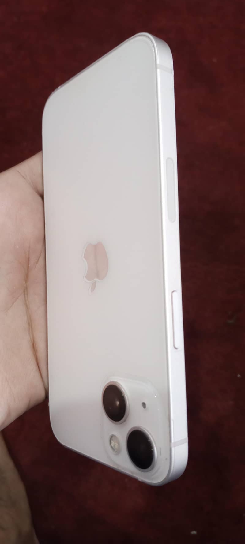 Apple iPhone 13 3