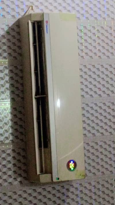 Dawlance Monogram SL-30 1.5 Ton Split AC with Remote – Good Condition
