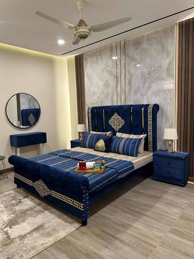 One bedroom apartment per day available Gulbug green Islamabad lukurya furnished apartment per day