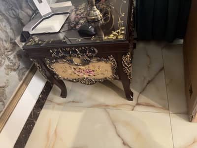 Centre table with 2 side tables