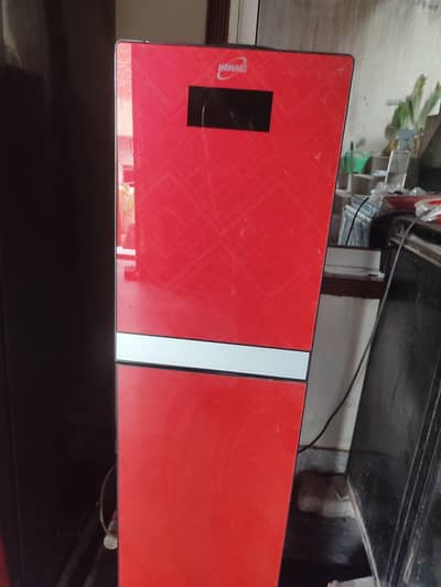 homeage whater dispenser 10/9 condition