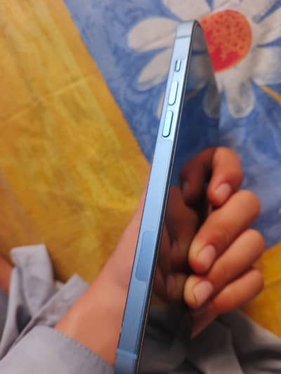 Apple iPhone 14 plus. WhatsApp 03701512988