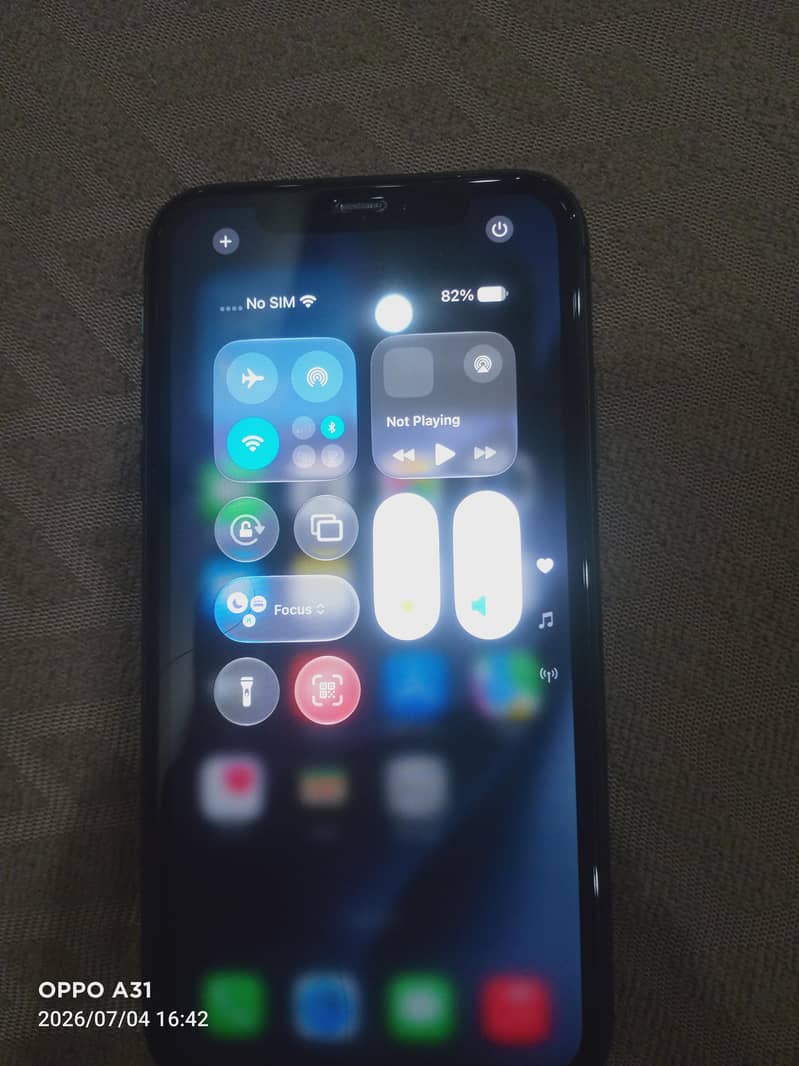 Apple iPhone 11 8