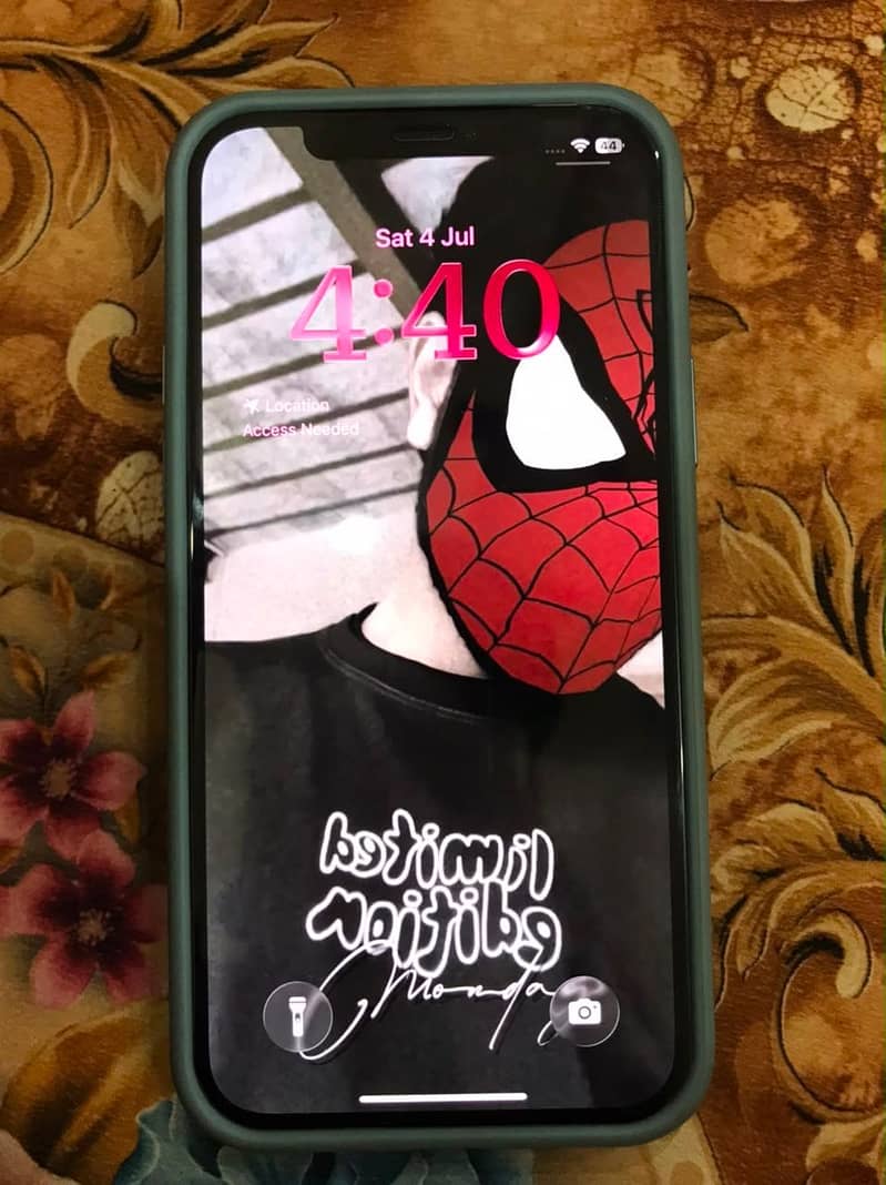 Apple iPhone 12 3