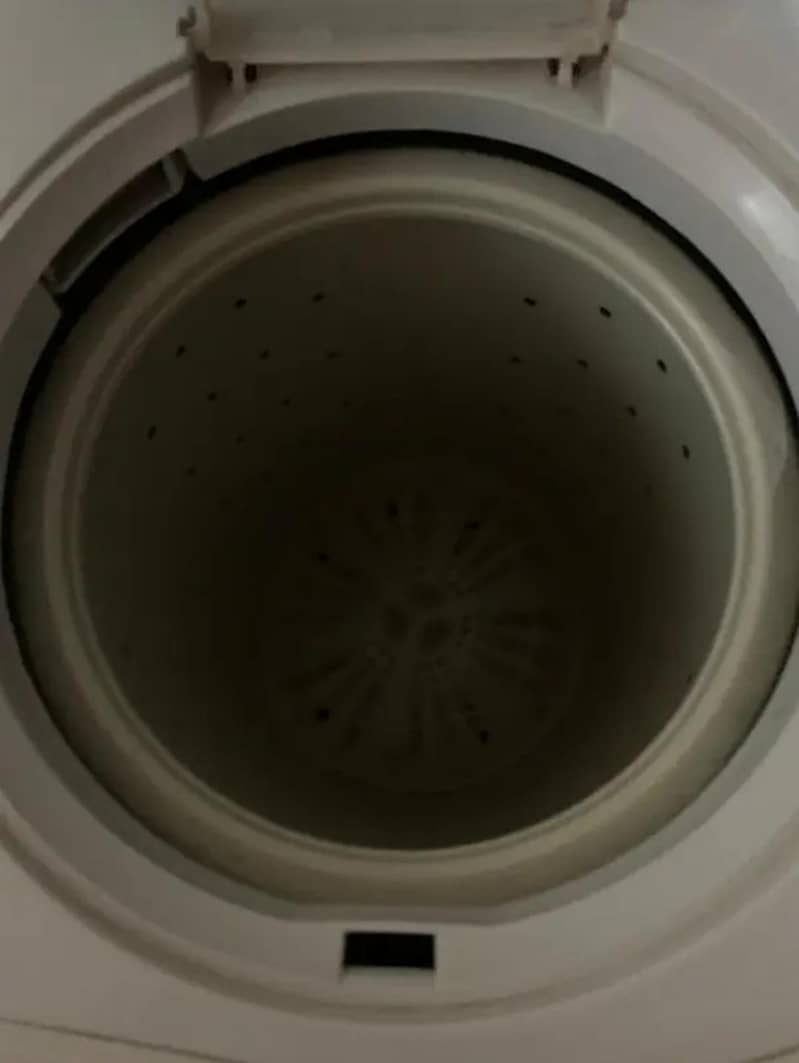 Haier 10/10 Condition 9
