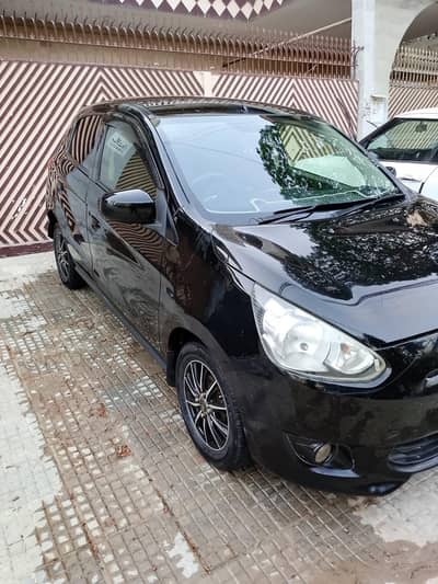 Mitsubishi Mirage 2012
