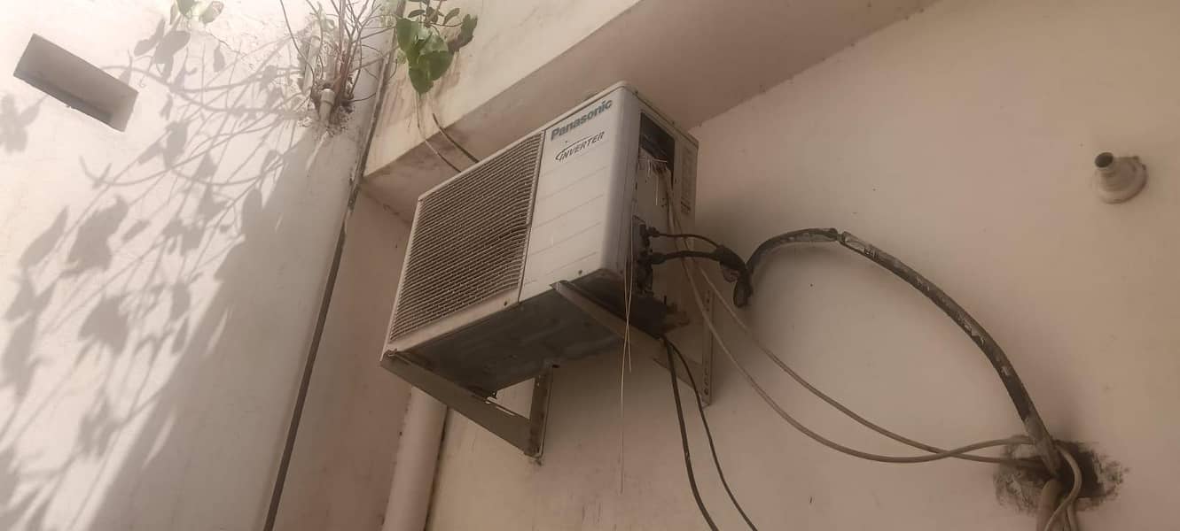 panasonic ac 0