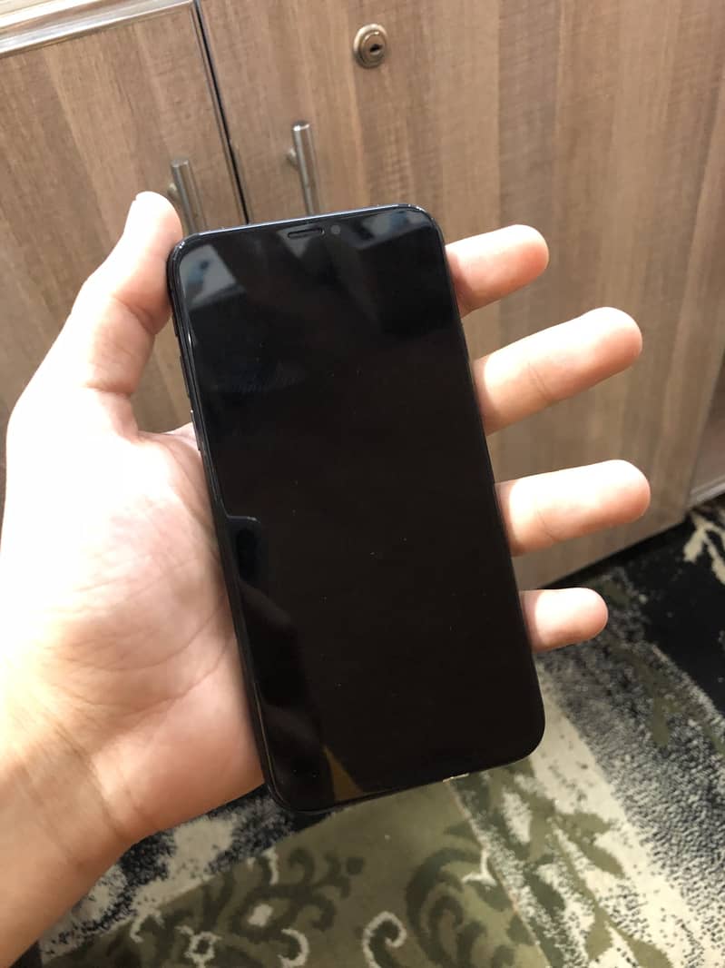 Apple iPhone X 1