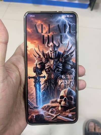 Xiaomi Redmi K70 global 16-256gb full box bought from USA. read add plz