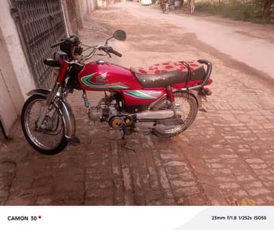 Good bike. only one hand used ha bas