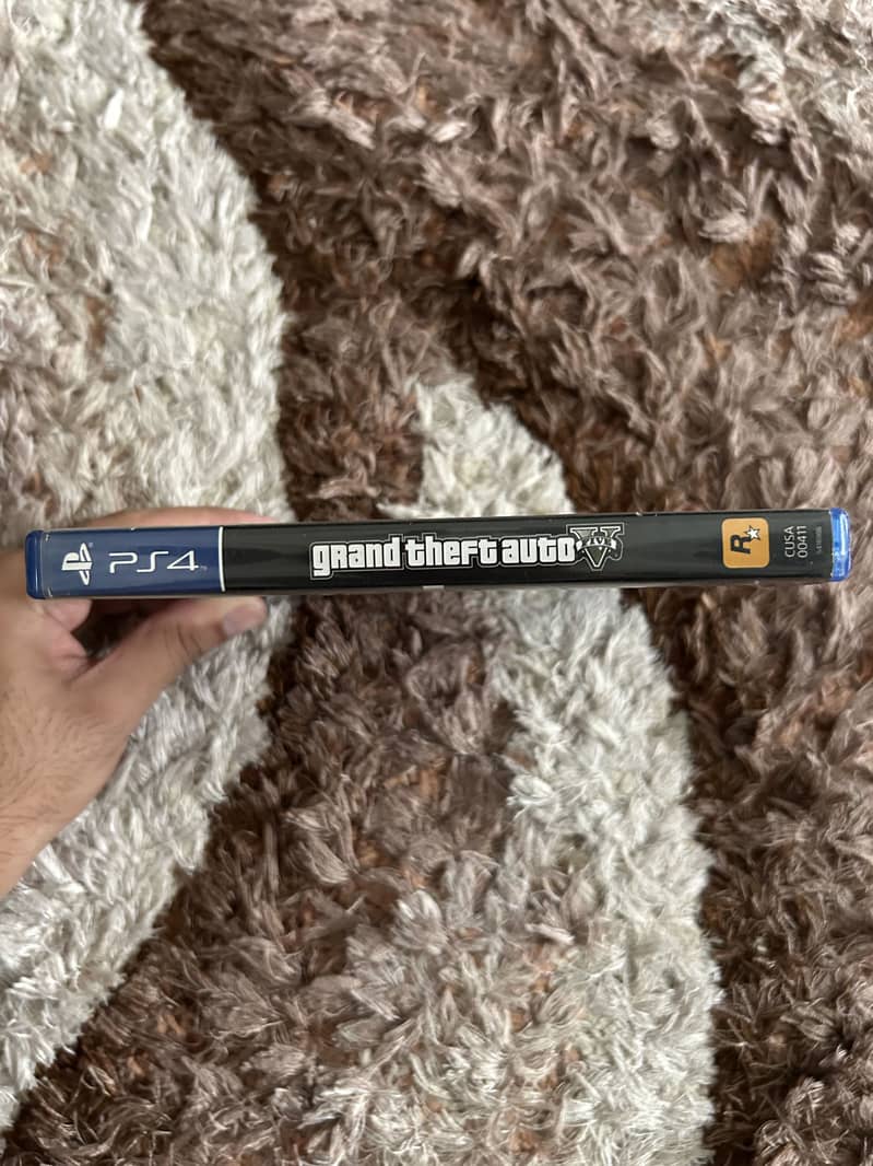 Minecraft + GTA 5 [PS4] Edition 7