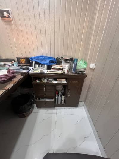 Office table